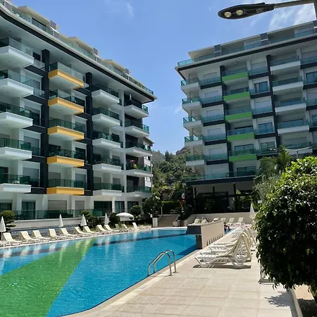 Modern Flat By Mediterranean * ألانيا